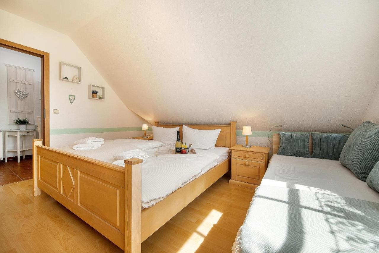 Strandferienwohnung Trixi ซิงสท์ ภายนอก รูปภาพ